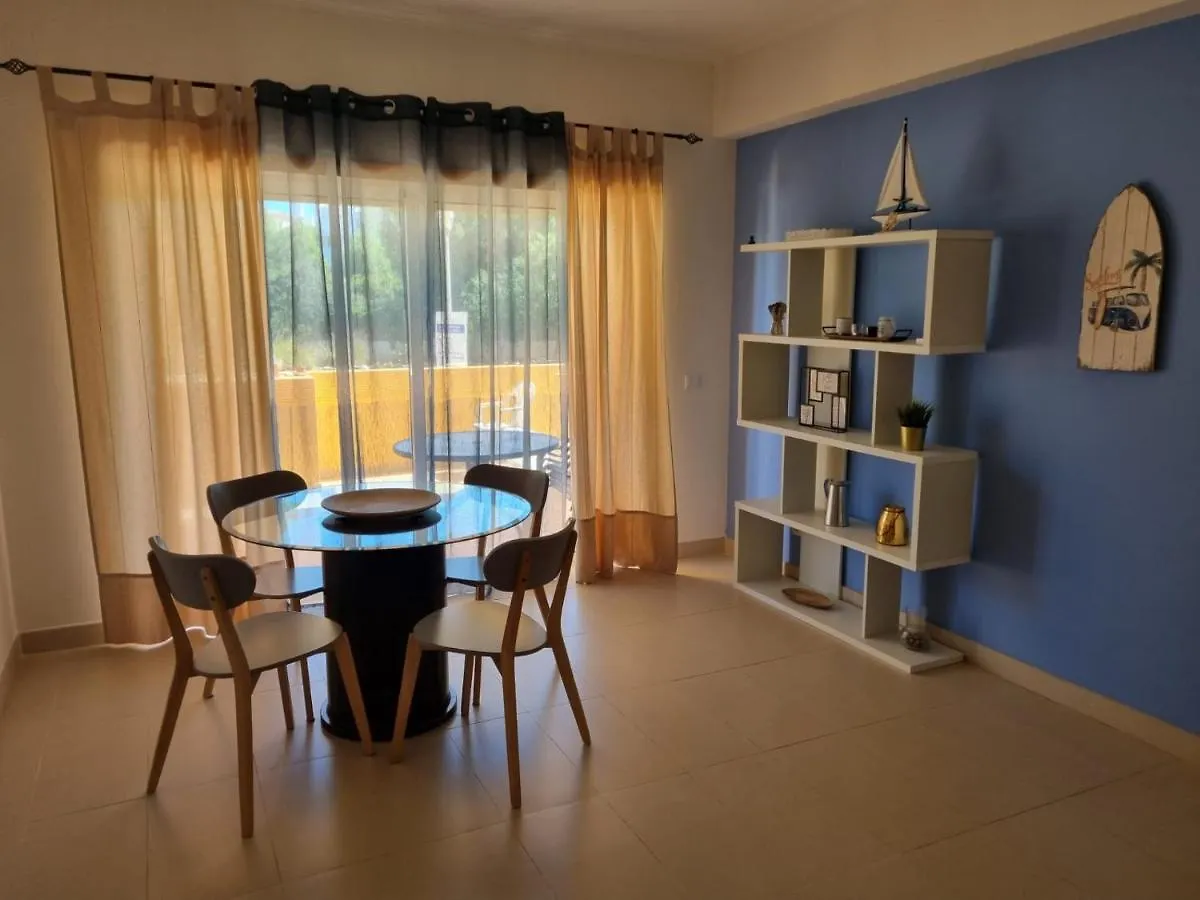Marinho - 2 Bedroom 2 Bathroom Ground Floor Apartment With Communal Pool And Gardens Conceição 0*,  Portugal